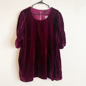 New Torrid Velvet Caterpillar Sleeves Burgundy Size 3